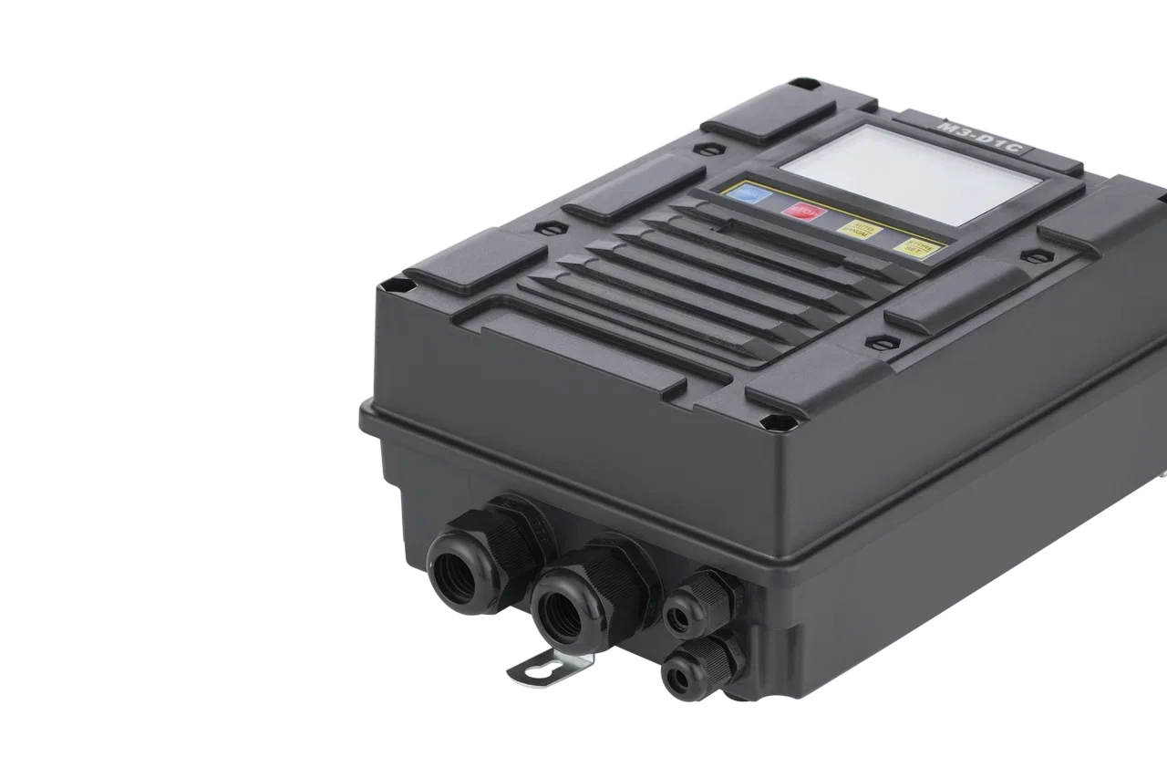 Пульт управления UNIPUMP M3-D1C 7.5-9.2 кВт Пульт управления UNIPUMP M3-D1C 7.5-9.2 кВт