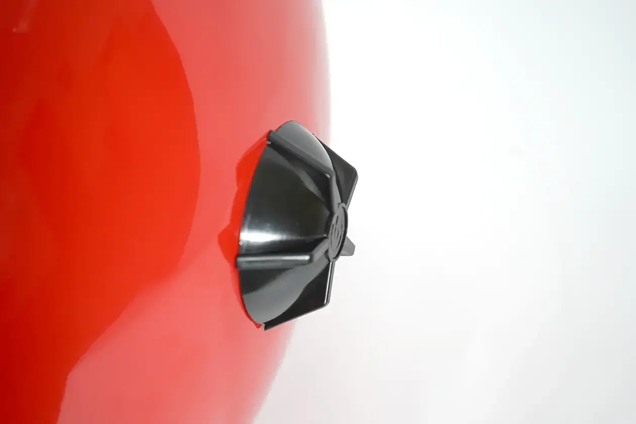 Расширительный бак UNIPUMP подвесной РП 24К (БЭЗ) (с креплением) Расширительный бак UNIPUMP подвесной РП 24К (БЭЗ) (с креплением)